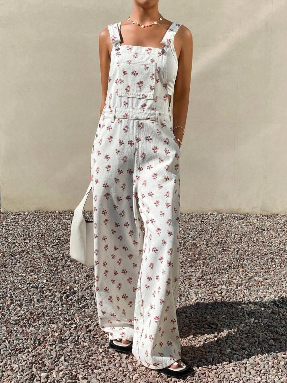 White Casual Women's Ditsy Floral Fitted Denim Jumpsuit
